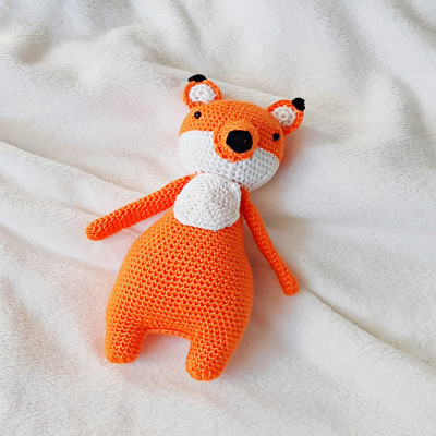 Crocheted fox rattle